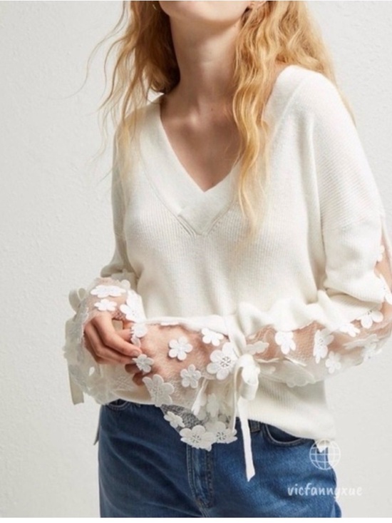 French Connection Sweaters - French Connection Caballo Lace Sleeve Sweater Ivory Small Boho Romantic